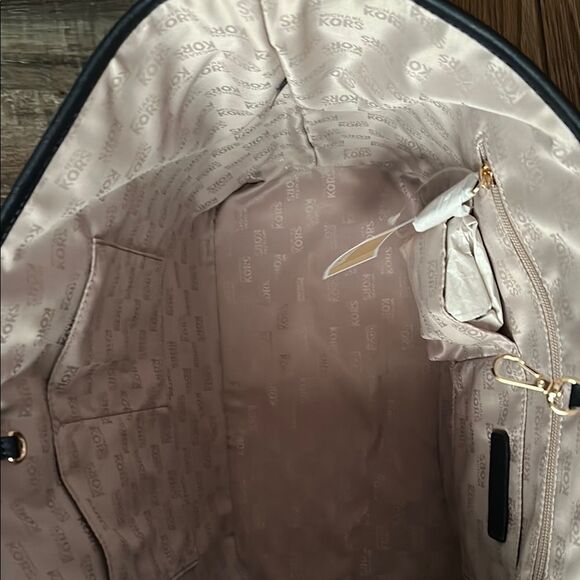 MK large Blue Paisley Tote Bag - Picture 5 of 6